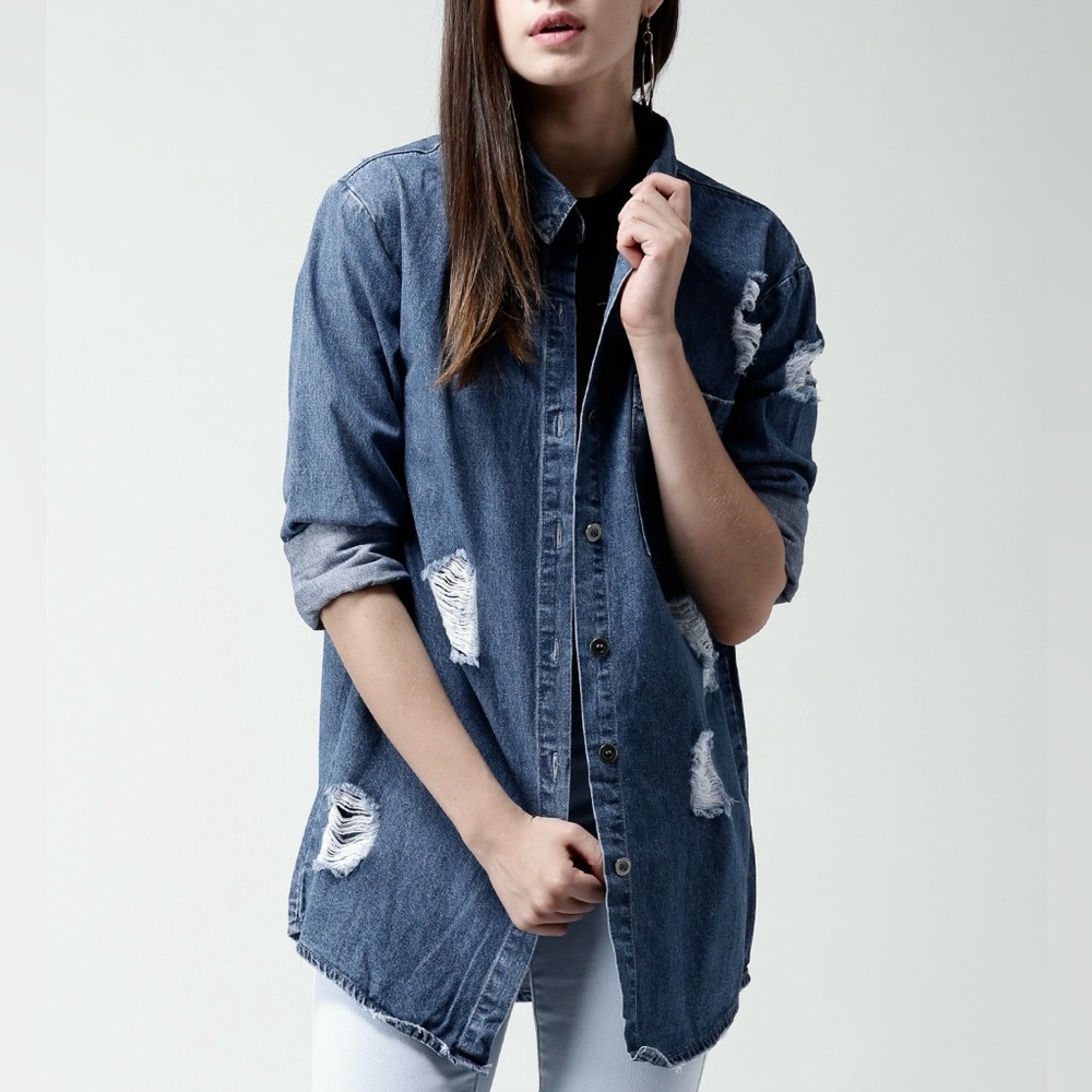 FOREVER21 DISTRESSED DENIM SHIRT